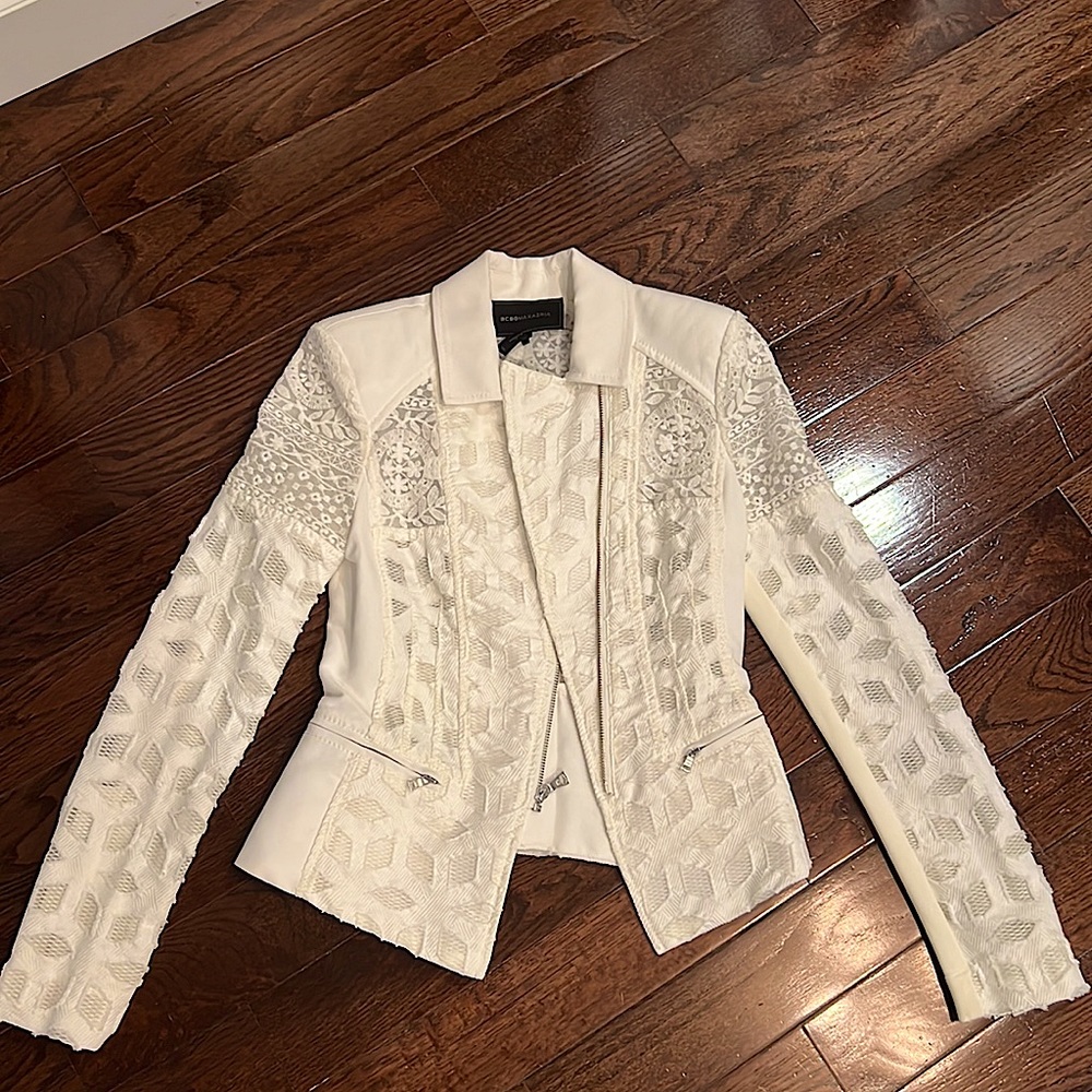 BCBG blazer